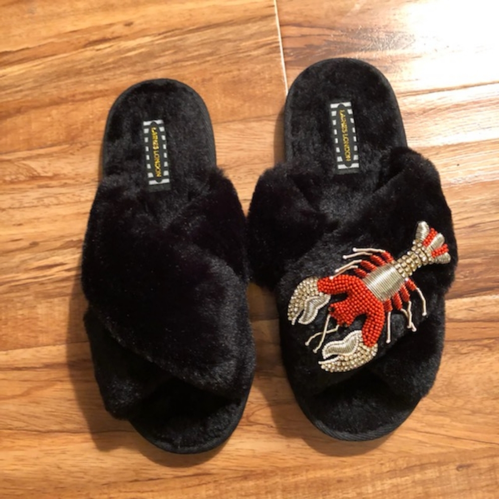 Laines of London black furry slippers brand new with lobster pin detail
